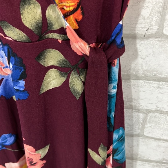By & by floral burgundy dress size medium - Picture 5 of 11